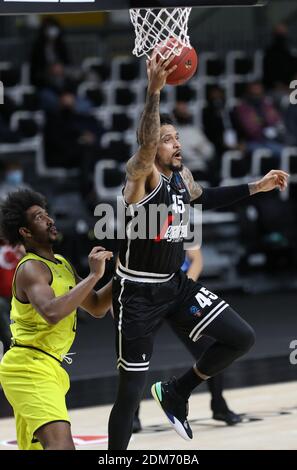 Bologna, Italien. Dezember 2020. 16/12/2020 - Julian Gamble von Segafredo Virtus Bologna während des Eurocup-Spiels Virtus Segafredo gegen Antwerpen Telnet Giants - ph: Michele Nucci/LM Credit: Michele Nucci/LPS/ZUMA Wire/Alamy Live News Stockfoto