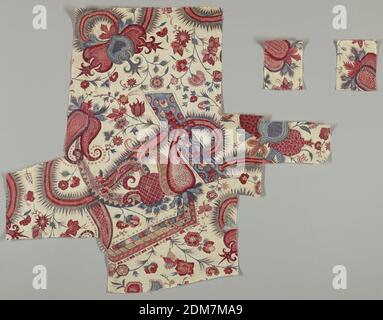 Chintz Fragmente, Medium: Baumwolle Technik: Beizmittel für 3 Rot-, Schwarz- und 2 Violetttöne über Resist aufgetragen; gefärbt; Blau durch Eintauchen über Resist aufgetragen; Gelb mit Pinsel aufgetragen; Chintz auf Leinwandbindung, Stangen und exotischen organischen Formen. Komponente A besteht aus fünf zusammengeklebten Teilen., Indien, 18. Jahrhundert, bedruckte, gefärbte & bemalte Textilien, Chintz-Fragmente Stockfoto