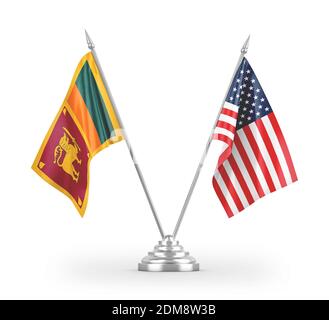 Vereinigte Staaten und Sri Lanka Tischflaggen isoliert auf weiß 3D-Rendering Stockfoto