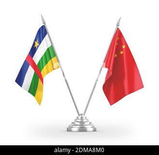 China und Zentralafrikanische Republik Tischflaggen isoliert auf weiß 3D-Rendering Stockfoto