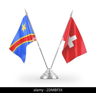 Schweiz und Kongo Demokratische Republik zwei Tischflaggen isoliert auf Weiß Stockfoto