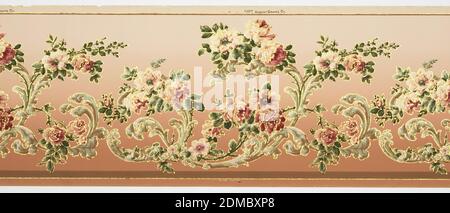 Frieze, Robert Graves Co., New York, New York, maschinenbedrucktes Papier, Glimmerflocken, Flitter-Fries mit Akanthus-Blättern, die Sprays von großen Rosen und Blättern umrahmen. Gedruckt in Grün-, Pink-, Tan- und Goldmica-Flocken auf einem Hintergrund, der von einem mittleren rosafarben bis zu einem helleren Farbton schattiert., New York, USA, 1905–1915, Wallcoverings, Frieze Stockfoto