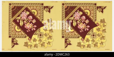 Ceiling border, Block-printed paper, Wallpaper roll. Ceiling medallion containing large pink floral bouquet, over that is ivy against gold background, printed in colors on taupe ground, USA, 1875–1906, Wallcoverings, Ceiling border Stock Photo