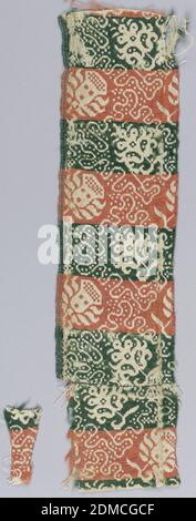 Fragmente, Medium: Leinen, Seide, Wolle Technik: Zwei einfache Webarten; eine Kettfacettierte, eine Schussfacettierte, Blumen und Scrollmotiv in rot, grün und weiß., 17. Jahrhundert, gewebte Textilien, Fragmente Stockfoto