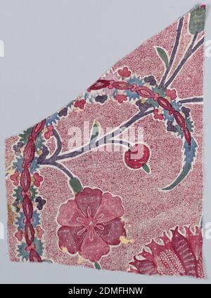 Chintz Fragmente, Medium: Baumwolle Technik: Mordants für 3 Rot- und 2 Violettstücke, die mit Stift und Pinsel über Resist aufgetragen werden; Mader gefärbt; Blau aufgetragen über Resist durch Eintauchen; Gelb aufgetragen mit Pinsel über Blau; Chintz auf Leinwandbindung, drei Fragmente eines Blumensprays auf einem gesprenkelten roten Boden. Komponente C kann aus einem anderen Stück kommen., Indien, 18. Jahrhundert, bedruckte, gefärbte & bemalte Textilien, Chintz-Fragmente Stockfoto