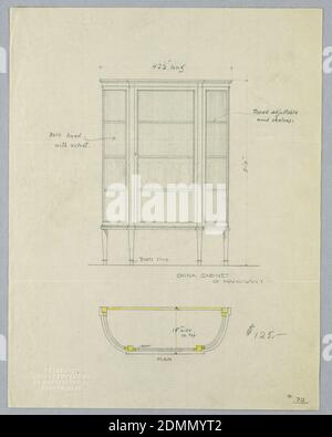 Design für China Kabinett von Mahagoni in Elevation and Plan, A.N. Davenport Co., Bleistift in Graphit und Gelb auf dünnem cremefarbenem Papier, Höhe: Rechteckige dreiteilige Front mit Glastür und 3 Einlegeböden, die auf 4 geraden, spitz zurechtwinkligen Beinen angehoben sind. Grundriss: Halbkreisförmige Schrankfläche mit abgeflachte Zentralfront mit Details in gelbem Farbstift., 1900–05, Möbel, Zeichnung Stockfoto