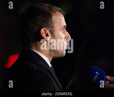 FILEBILD VOM 3. DEZEMBER 2019. London, Großbritannien. Dezember 2019. Im Bild: Emmanuel Macron - Präsident von Frankreich hat positiv getestet für Covid-19, der französische Präsident hat gesagt, er sei immer noch verantwortlich für das Land und werde aus der Ferne arbeiten, sagte ein Beamter. Der 42-Jährige hatte einen Test gemacht, nachdem die Symptome erschienen, wird sich nun für die nächsten sieben Tage isolieren, sagte der Elysee Palace in einer Erklärung. Boris Johnson, der britische Premierminister, veranstaltet einen Empfang mit ausländischen Führern im Vorfeld des NATO-Treffens (North Atlantic Treaty Organization) am 4. Dezember. Quelle: Colin Fisher/Alamy Live News Stockfoto