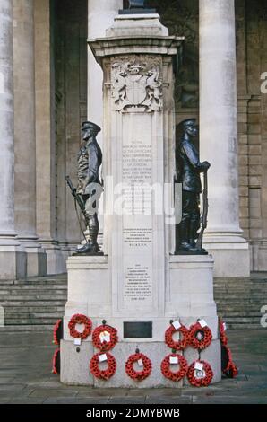 1914-1918 Kriegsdenkmal vor der Royal Exchange City Von London England Stockfoto