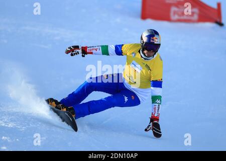 Skigebiet Carezza, Carezza, Italien. Dezember 2020. FIS World Cup Downhill Snowboarding Carezza; Roland Fischnaller (ITA) Credit: Action Plus Sports/Alamy Live News Stockfoto