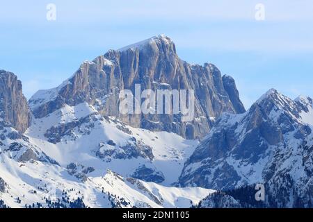 Skigebiet Carezza, Carezza, Italien. Dezember 2020. FIS World Cup Downhill Snowboarding Carezza; Dolomites Credit: Action Plus Sports/Alamy Live News Stockfoto
