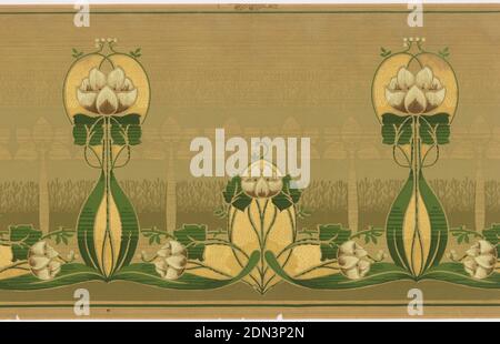 Frieze, Standard Wall-Paper Company, Standard Wall-Paper Company, Sandy Hill, New York, Maschinendruckpapier, stilisiertes Tulpendesign, abwechselnd eine hohe und eine niedrige Tulpe. Gedruckt in grün, weiß und metallischem Gold auf braunem Boden., Sandy Hill, New York, USA, 1905–1915, Wallcoverings, Frieze Stockfoto