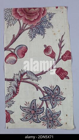 Chintz-Fragmente, Medium: Baumwolle Technik: Mordane (schwarz, 3 Rotweine, 2 Violett) mit Pinsel aufgetragen, manchmal überbeständig; Färbermittel gefärbt; Blau überbeständig aufgetragen; Chintz auf Leinwandbindung, vier Fragmente eines großen Entwurfs von blühenden Ästen auf weißem Grund., Indien, Ende des 18. Jahrhunderts, bedruckte, gefärbte & bemalte Textilien, Chintz-Fragmente Stockfoto