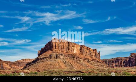 Badlands National Park liegt im Südwesten von South Dakota. Der Park hat viele erodierte Buten, Zinnen und Grasland. Stockfoto