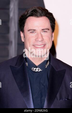 John Travolta nimmt an der Vanity Fair Oscar Party 2015 Teil, die von Graydon Carter im Wallis Annenberg Center for the Performing Arts am 22. Februar 2015 in Beverly Hills, Los Angeles, CA, USA veranstaltet wird. Foto von Chris Elise/ABACAPRESS.COM Stockfoto