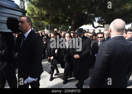 Beerdigung des griechischen Sängers Demis Roussos auf dem ersten Friedhof von Athen, Griechenland am 30. Januar 2015. Foto von Boris Pilipenko/ABACAPRESS.COM Stockfoto