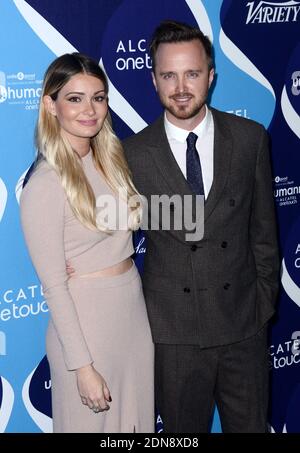 Lauren Parsekian und Aaron Paul nehmen an der 2. Jahrestagung 4:Humanity im Beverly Hilton Hotel am 19. Februar 2015 in Los Angeles, CA, USA Teil. Foto von Lionel Hahn/ABACAPRESS.COM Stockfoto