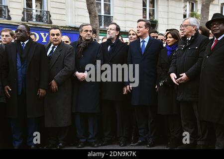 (L-R) Spaniens Ministerpräsident Mariano Rajoy, Großbritanniens Premierminister David Cameron, die Pariser Bürgermeisterin Anne Hidalgo, EU-Kommissionspräsident Jean-Claude Juncker, Mali-Präsident Ibrahim Boubacar Keita während eines stillen marsches gegen den Terrorismus in Paris, Frankreich am 11. Januar 2015. Mehrere europäische Staatsoberhäupter nahmen an der Kundgebung Teil, um ihre Solidarität nach den jüngsten Terroranschlägen in Frankreich zum Ausdruck zu bringen und um den Opfern des Angriffs auf die französische Satirewoche Charlie Hebdo und einen koscheren Supermarkt in Paris zu gedenken. Foto von Thierry Orban/ABACAPRESS.COM Stockfoto