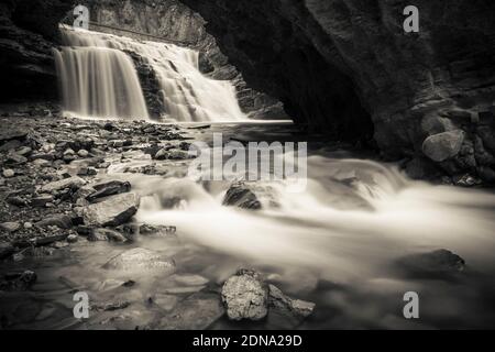 Kaskade in Johnston Canyon, Banff Nationalpark, Alberta, Kanada Stockfoto