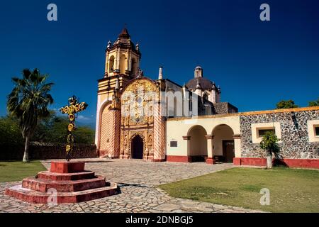 Die Franziskanermission Misión San Miguel Concá in den Bergen der Sierra Gorda, Queretaro, Mexiko Stockfoto