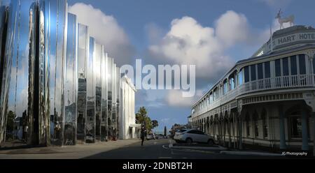 The Len Lye Centre und White Hart, New Plymouth, Taranaki, Neuseeland. Stockfoto