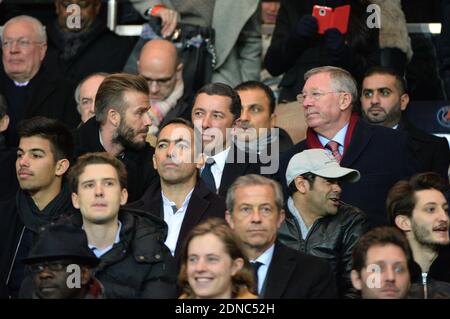 David Beckham, Sir Alex Ferguson, Youri Djorkaeff, Jamel Debbouze, Lilian Thuram und Pierre Sarkozy beim vierten Fußballspiel der UEFA Champions League, Paris Saint-Germain gegen Chelsea FC im Parc des Princes Stadion in Paris, Frankreich am 17. Februar 2015. Foto von Christian Liewig/ABACAPRESS.COM Stockfoto