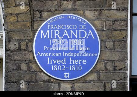 London, Großbritannien. Gedenktafel am Grafton Way 58: 'Francisco De Miranda 1750-1816 Vorläufer der lateinamerikanischen Unabhängigkeit lebte hier 1802-1810' Stockfoto