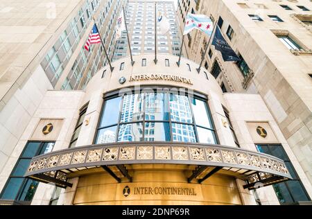 Chicago, Illinois, USA - 24. August 2014: Fassade des InterContinental Chicago Magnificent Mile, ist Mitglied der Historic Hotels of America. Stockfoto