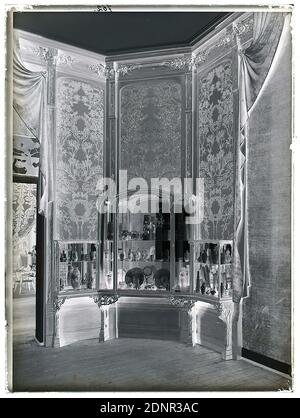 Wilhelm Weimar, Paris Raum, Ausstellung, Glas negativ, schwarz-weiß Negativverfahren, gesamt: Höhe: 23.8 cm; Breite: 17.8 cm, nummeriert: Oben links. : in schwarzer Tinte: 762, Fotografie, Stuhl, Kabinett, Skulptur, Skulptur, Bildhauerkunst, Museum Stockfoto