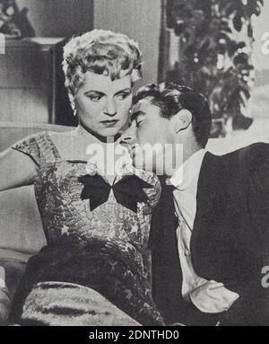 Filmstill aus "IT should Happen to You" mit Judy Holiday, Jack Lemmon, Peter Lawford und Michael O'Shea. Stockfoto