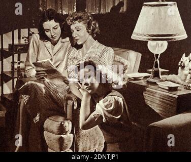 Filmstill aus 'Since You went away' mit Jennifer Jones, Claudette Colbert, Shirley Temple und Joseph Cotten. Stockfoto