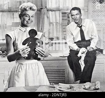 Filmstill aus 'Young at Heart' mit Doris Day, Frank Sinatra, Ethel Barrymore und Gig Young. Stockfoto