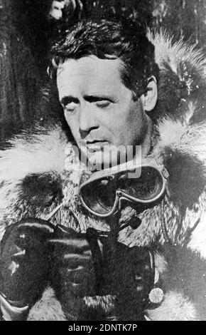 Filmstill von Kirk Douglas (1916-2020) aus 'The Heroes of Telemark'. Stockfoto