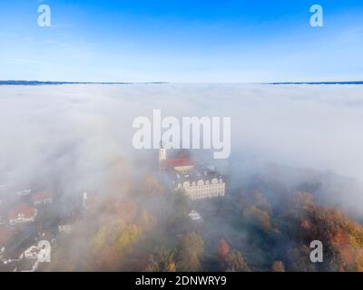 Bernried am Starnberger See im Nebel, Oberbayern, Bayern, Deutschland, Europa Stockfoto