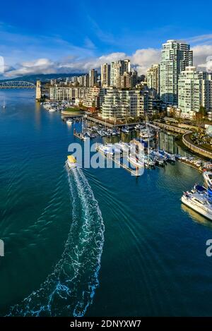 Passagierfähre, False Creek, West End, Vancouver, British Columbia, Kanada Stockfoto