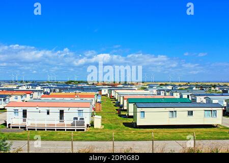 Camber Sands Campingplatz an der Lydd Straße in der Nähe von Camber Dorf, Jurys Gap Strand und weitläufige landwirtschaftliche Ebene von Romney Marsh in Kent, Großbritannien August 2016 Stockfoto