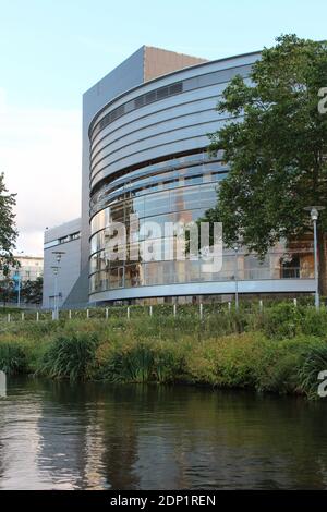 City Convention Center und Fluss erdre in nantes in frankreich Stockfoto