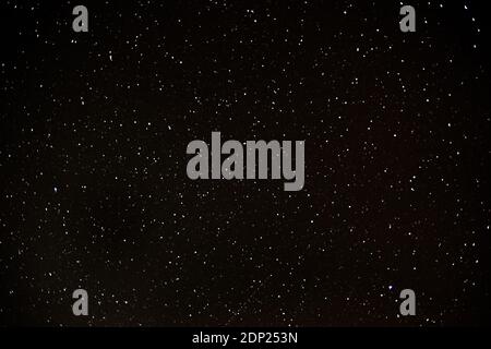 Viele Sterne am Himmel in der Nacht Stockfoto