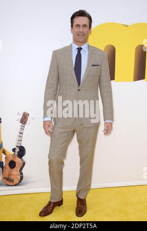 Jon Hamm nimmt an der Premiere von Minions Teil, die am Samstag, 27. Juni 2015, im Shrine Auditorium in Los Angeles, CA, USA, stattfand. Foto von Lionel Hahn/ABACAPRESS.COM Stockfoto