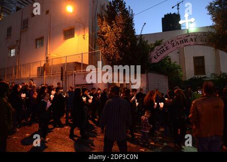 Libanesisch-orthodoxe Christen markieren am 10. April 2015 in Märschen und Prozessionen im Raum Ashrafieh in Beirut, Libanon, den "Karfreitag" (eine Woche später als Katholiken, wegen verschiedener Kalender). Foto von Ammar Abd Rabbo/ABACAPRESS.COM Stockfoto