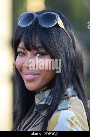 Naomi Campbell nimmt am 16. April 2015 an der Burberry 'London in Los Angeles' Veranstaltung am Griffith Observatory in Los Angeles, CA, USA Teil. Foto von Lionel Hahn/ABACAPRESS.COM Stockfoto