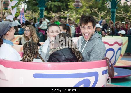 Damien Lauretta zu Besuch während der Kampagne Secours Populaire 'Summer Vacation 2015' in Disneyland Paris, Marne-La-Vallee bei Paris, Frankreich am 16. Mai 2015. Foto von Audrey Poree/ABACAPRESS.COM Stockfoto