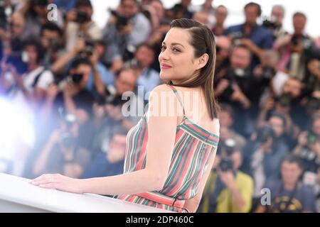 Marion Cotillard nimmt an der Fotokalle "Macbeth" beim 68. Filmfestival von Cannes am 23. Mai 2015 in Cannes Teil. Foto von Lionel Hahn/ABACAPRESS.COM Stockfoto