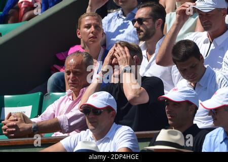 Bastian Schweinsteiger beim Finale 1/2 der French Tennis Open 2015 im Stadion Roland-Garros, Paris, Frankreich, am 4. Juni 2015, beobachtet Ana Ivanovic, die Verliererin der Serbin Ana Ivanovic. Foto von Henri Szwarc/ABACAPRESS.COMd Stockfoto