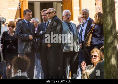 Julien Dray nimmt an der Beerdigung von Emmanuel Limido in der Kirche Saint-Honore d'Eylau in Paris, Frankreich, am 8. Juni 2015 Teil. Foto von Axel Renaud/ABACAPRESS.COM Stockfoto