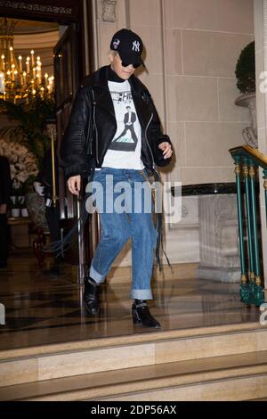 RITA ORA ET RICHARD HILFIGER 'RICKY HIL' SORTENT DE LEUR HOTEL Foto von Nasser Berzane/ABACAPRESS.COM Stockfoto