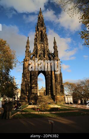 Das Scott Monument in der Princes Street in Edinburgh, Schottland Stockfoto