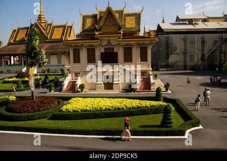 KHM - DENKMÄLER DE PHNOM PENH Palais Royal de Phnom Penh. KHM - DENKMÄLER VON PHNOM PENH Königlicher Palast von Phnom Penh. Stockfoto