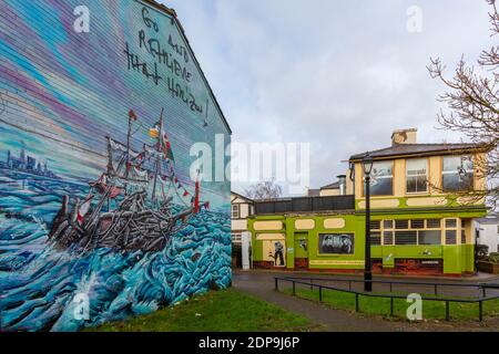 Wandgemälde, die Teil der New Brighton Street Art, New Brighton, Wirral, Merseyside sind Stockfoto