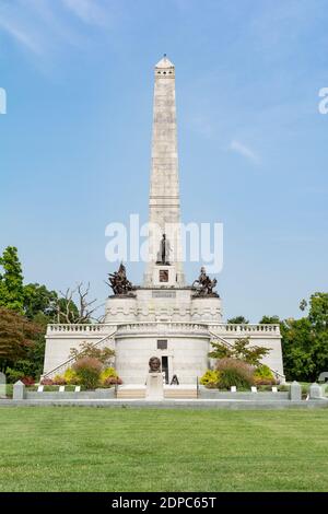 Abraham Lincolns Grab im Morgenlicht. Springfield, Illinois. Stockfoto