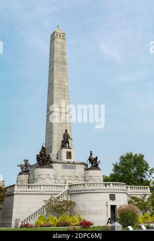 Abraham Lincolns Grab im Morgenlicht. Springfield, Illinois. Stockfoto